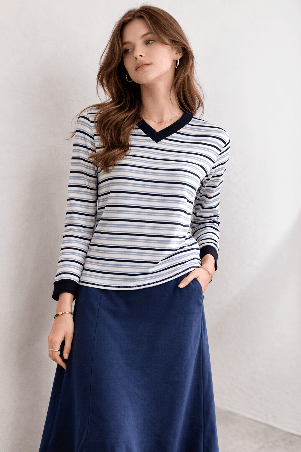 Striped V Neck Contrast Tee
